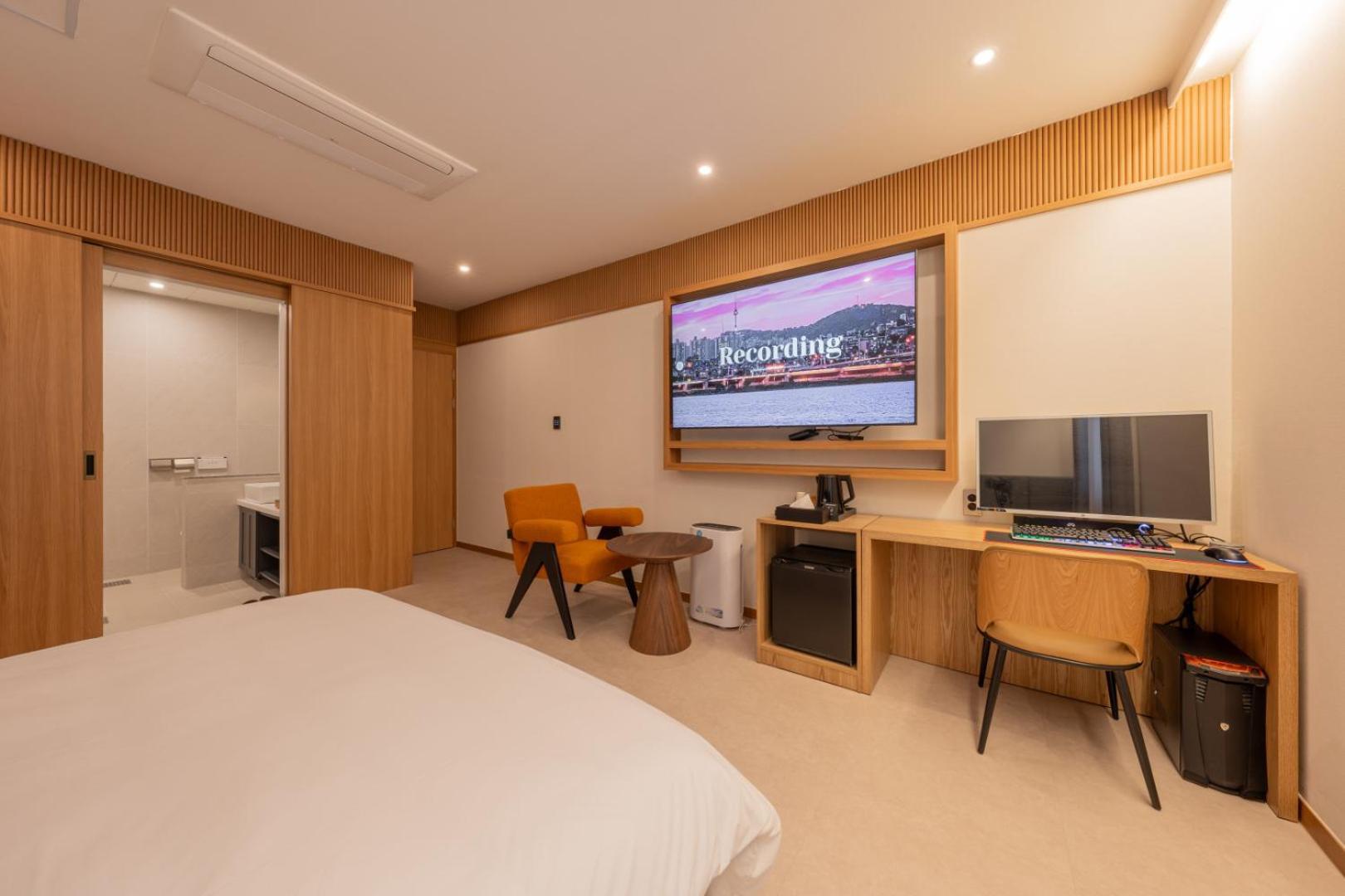 H-Avenue Hotel Munhyeon Busan Esterno foto
