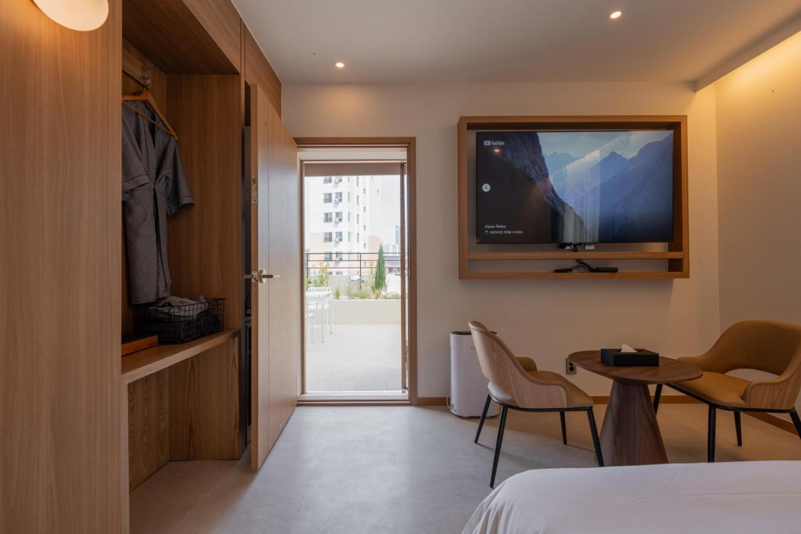 H-Avenue Hotel Munhyeon Busan Esterno foto
